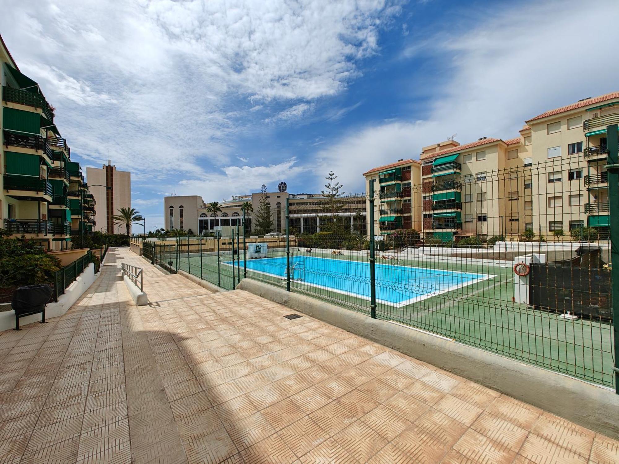 Sun Apartment - 3 Bedrooms, Priv Parking, Pool, Ac, Tv Channels, Fibre Net לוס כריסטיאנוס מראה חיצוני תמונה