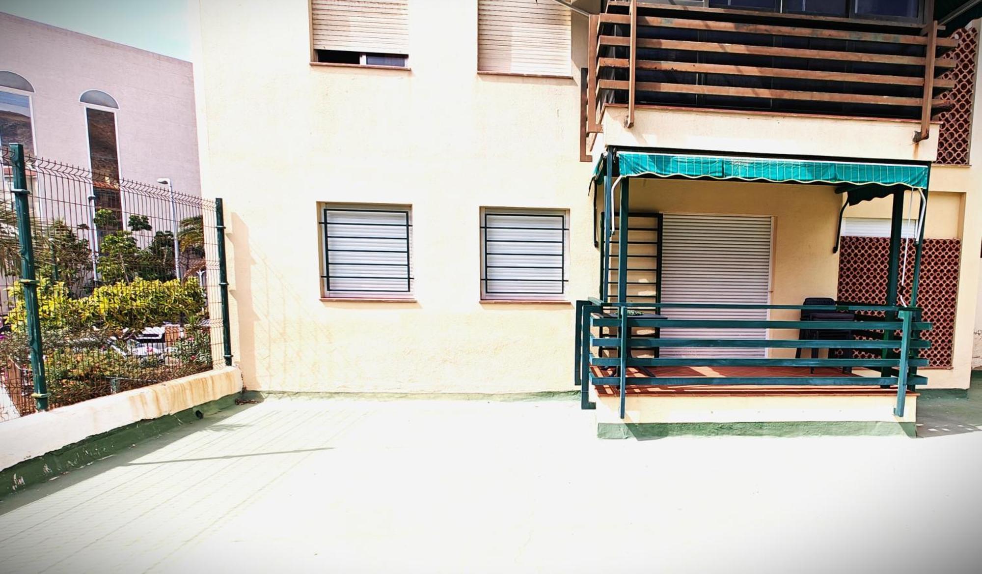 Sun Apartment - 3 Bedrooms, Priv Parking, Pool, Ac, Tv Channels, Fibre Net לוס כריסטיאנוס מראה חיצוני תמונה